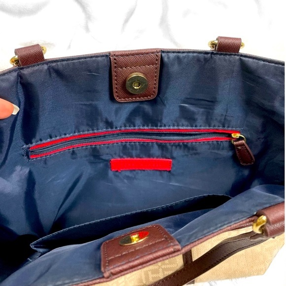 Tan Brown Tommy Hilfiger Tote Handbag - Picture 7 of 7